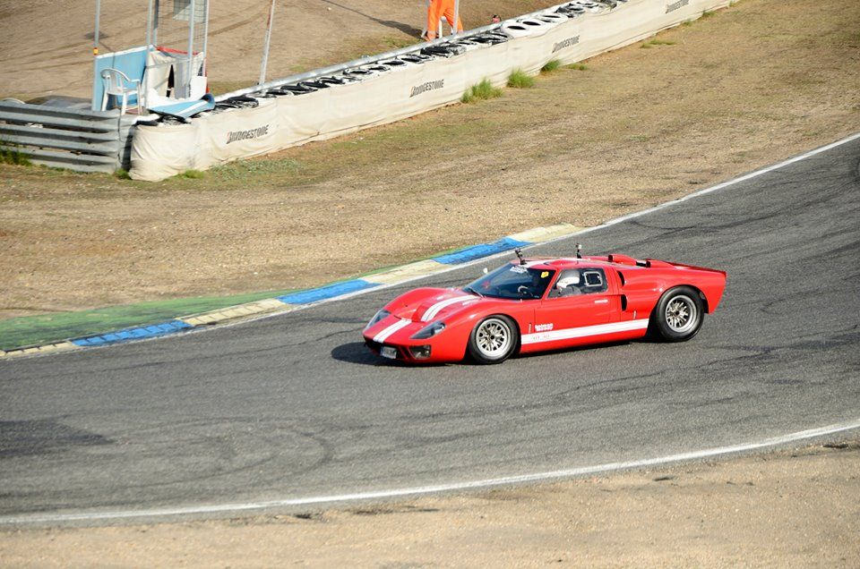 GT40_zps81af5eb7.jpg