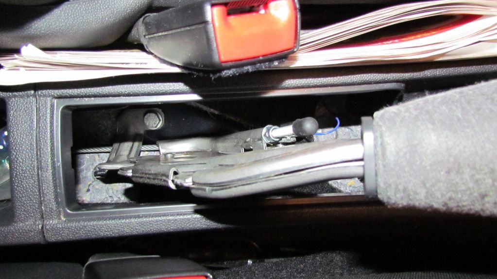 How to Adjust/tighten your handbrake Vauxhall CorsaD Forum