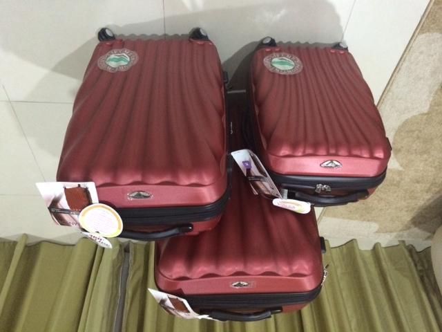 Bán bộ 3 Luggage hiệu Traveler Club (USA)