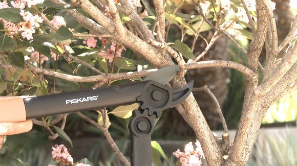 Fiskars PowerGear Garden Tools Patented Technology Fiskars PowerGear Garden Tools use patented technology