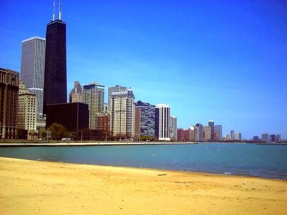 Exploring Chicago: Small Town Girl Meets Big City Exploring Chicago: Small Town Girl Meets Big City