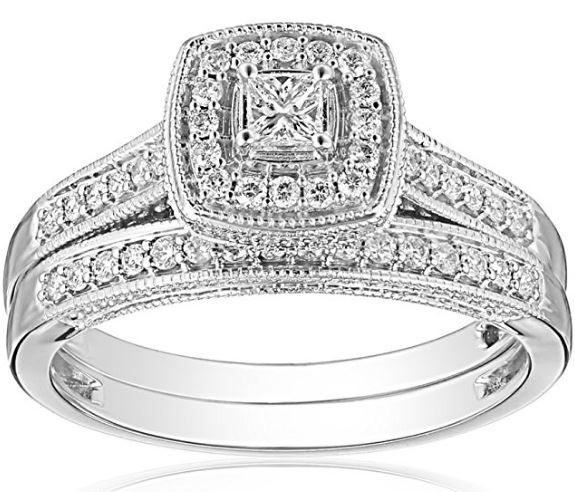 Stressing over finding the perfect wedding bands that you’ll love for a lifetime? Check out these 8 gorgeous wedding ring sets!