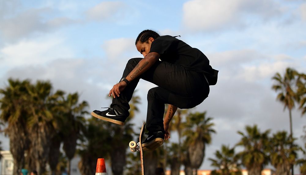 IMAGE: http://i1109.photobucket.com/albums/h433/shutter_dreams/1Div/MKO_2543_zps4659236b.jpg