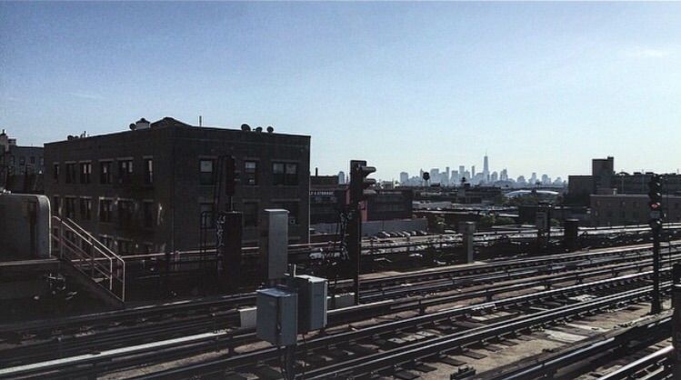 IMAGE: http://i1109.photobucket.com/albums/h433/shutter_dreams/misc/image_zps5sq16edm.jpg