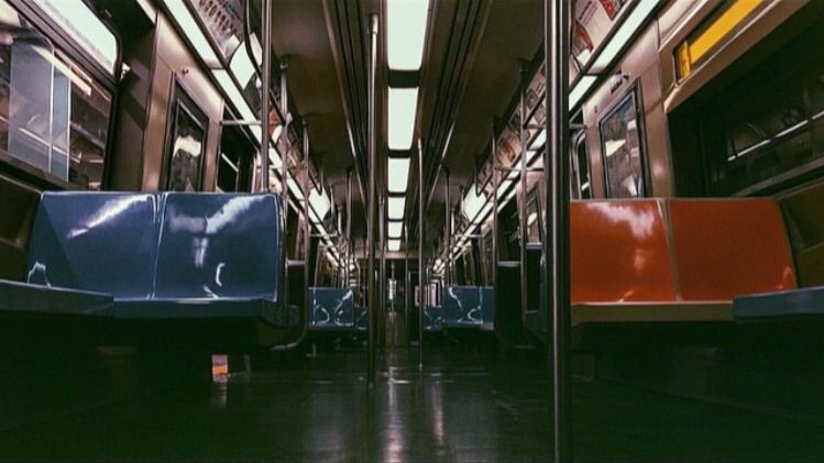 IMAGE: http://i1109.photobucket.com/albums/h433/shutter_dreams/misc/image_zpstfe90bdc.jpg