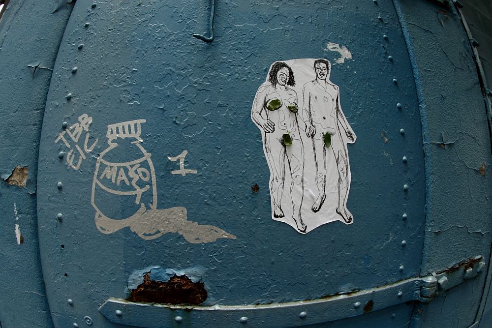 IMAGE: http://i1109.photobucket.com/albums/h433/shutter_dreams/mkii/IMG_2293.jpg