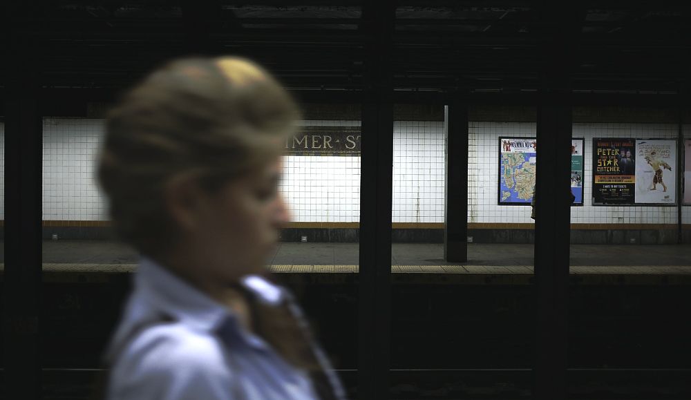 IMAGE: http://i1109.photobucket.com/albums/h433/shutter_dreams/mkii/IMG_8806a_zpsb0b5952d.jpg