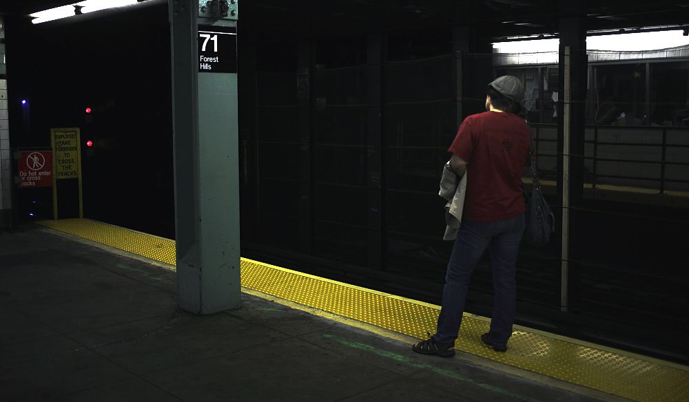 IMAGE: http://i1109.photobucket.com/albums/h433/shutter_dreams/mkii/IMG_8929a_zpseb6835f4.jpg