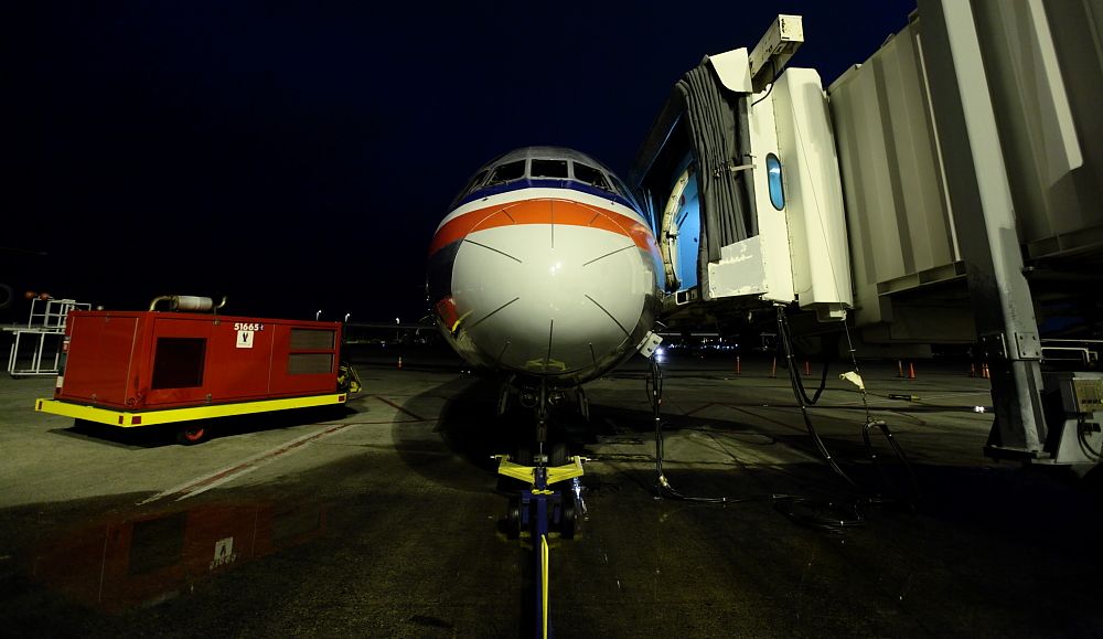 IMAGE: http://i1109.photobucket.com/albums/h433/shutter_dreams/mkii/IMG_9419_zpsf62790d1.jpg