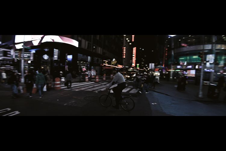 IMAGE: http://i1109.photobucket.com/albums/h433/shutter_dreams/museum/IMG_2528a.jpg