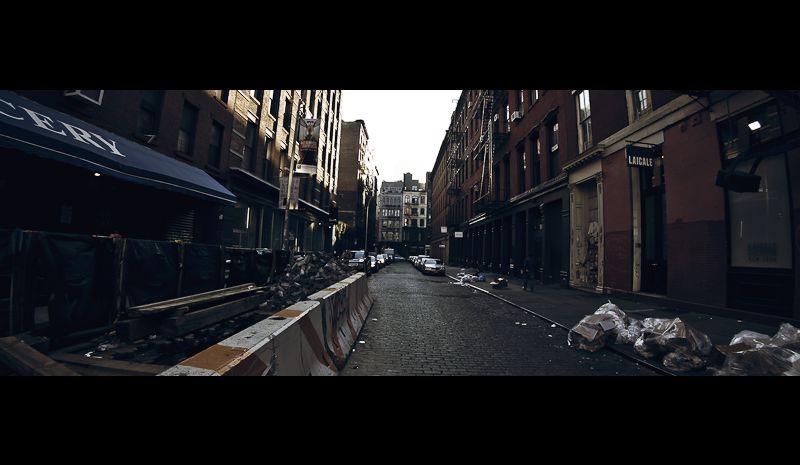 IMAGE: http://i1109.photobucket.com/albums/h433/shutter_dreams/museum/IMG_2936a.jpg