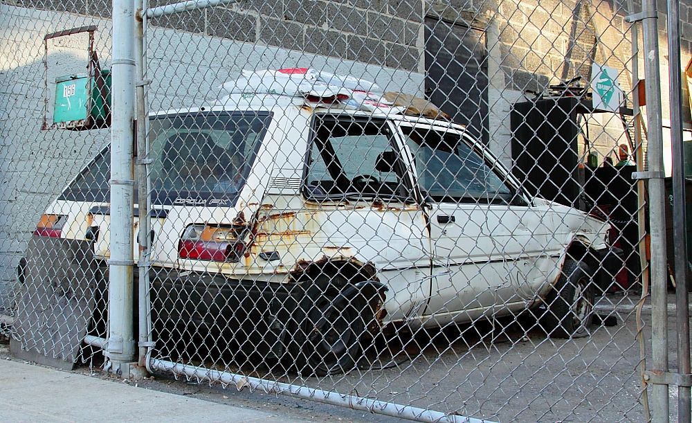 IMAGE: http://i1109.photobucket.com/albums/h433/shutter_dreams/museum/IMG_6795.jpg