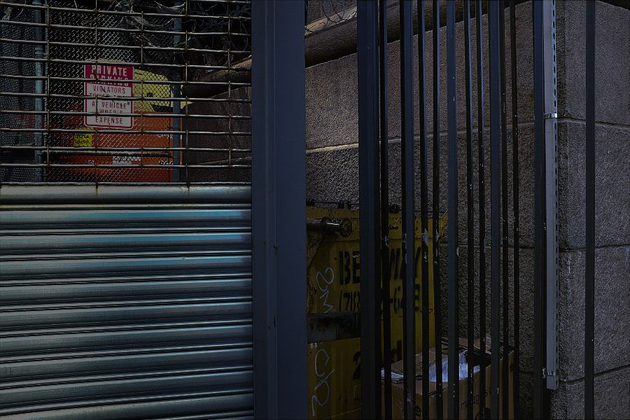 IMAGE: http://i1109.photobucket.com/albums/h433/shutter_dreams/x100s/DSCF2423_zpsf34096f2.jpg