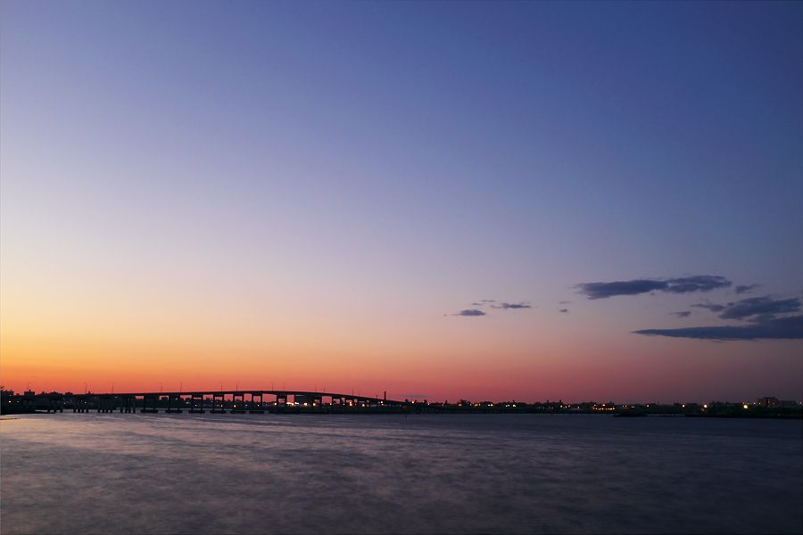 IMAGE: http://i1109.photobucket.com/albums/h433/shutter_dreams/x100s/DSCF4041_zps7fa6736f.jpg