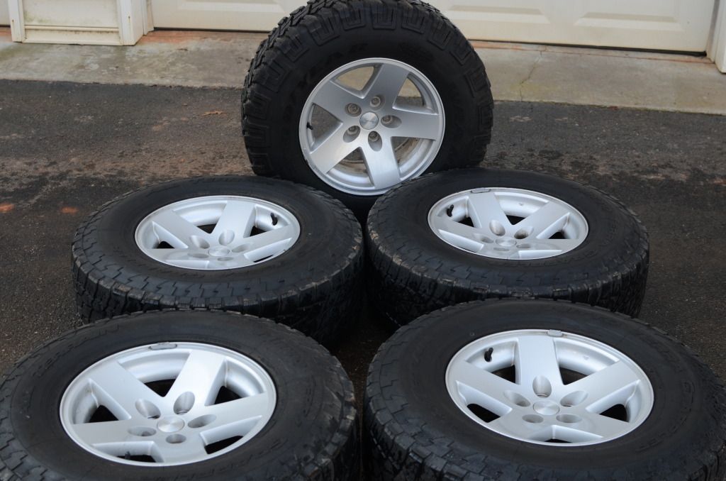 Jeep rubicon 16 moab wheels for sale #4