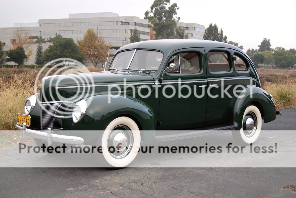 1940 Ford green sedan #5